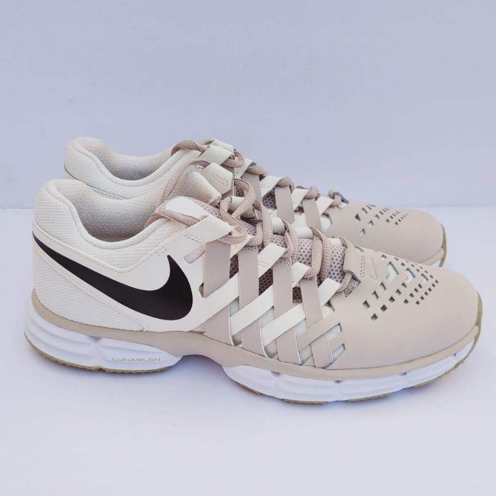 NEW Nike Lunar Fingertip TR Training Shoes 898066-201 Size 8 Beige - Picture 3 of 6